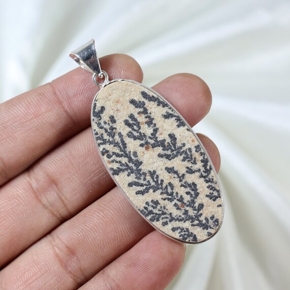 Psilomelane Oval/Round Pendants Psilomelane Oval/Round Pendants