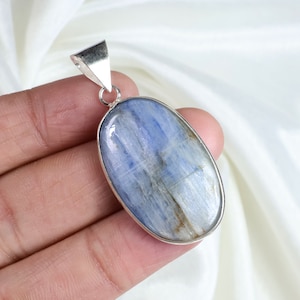 Blue Kyanite Pendant 925 Silver Pendant Natural Kyanite Gemstone Pendant Blue Kyanite Jewelry Oval Pendant Kyanite Necklace Bezel Pendant