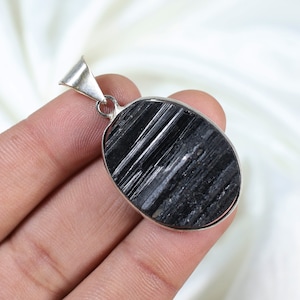 Black Tourmaline Pendant 925 Silver Pendant Rough Tourmaline Gemstone Pendant Oval Tourmaline Druzy Pendant Bezel Pendant Rough Pendant Gift
