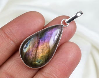 Multi Purple Labradorite Pendant, 925 Silver Pendant, Pear Stone Bezel Necklace, Natural Purple Labradorite Gemstone Pendant-Boho Jewelry