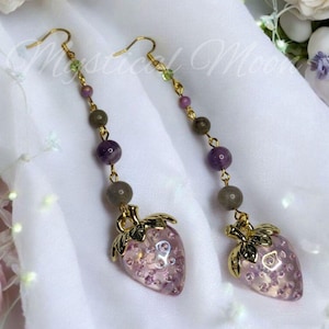 Erdbeer Kristall Ohrringe Rosa Acryl Erdbeer Charme mit Amethyst & Labradorit Perlen Wunderliche Fairycore baumeln Ohrringe handgemacht