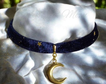 Night Sky Celestial Star Printed navy Blue Velvet Choker Necklace with Golden Crescent Moon Pendant Charm Witchy Wiccan Handmade Jewelry