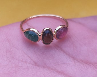 Handmade 18kt Gold Multi Tourmaline Ring: Oval Gemstone Ring