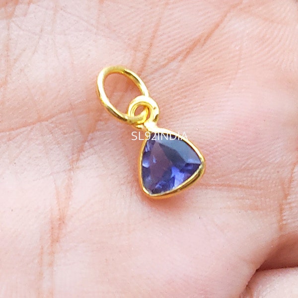 Tanzanite gold Charm,18k Gold Pendant, Solid Gold Pendant, Handmade Natural tanzanite Charm, Gold Charm Pendant, Dainty Gold Pendant