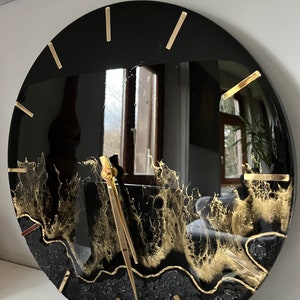 Reloj de pared de resina epoxi Reloj moderno en negro y dorado exclusivo de arte de resina epoxi Regalo de 60 cumpleaños para hombres