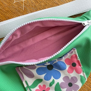 Fanny pack flowers 4 - simili vert