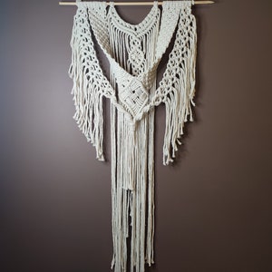 Macrame Wall Hanging decor, Scandinavian Style Macrame Decor for Boho Living Room or Bedroom, Nordic Style Decor, Gift For Her, Japandi