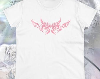 Pink Wings Graphic Tee, y2k Cybercore Shirt, Streetwear Shirt, Graphic Streetwear Tees, Y2k Tee, Graphic Tees