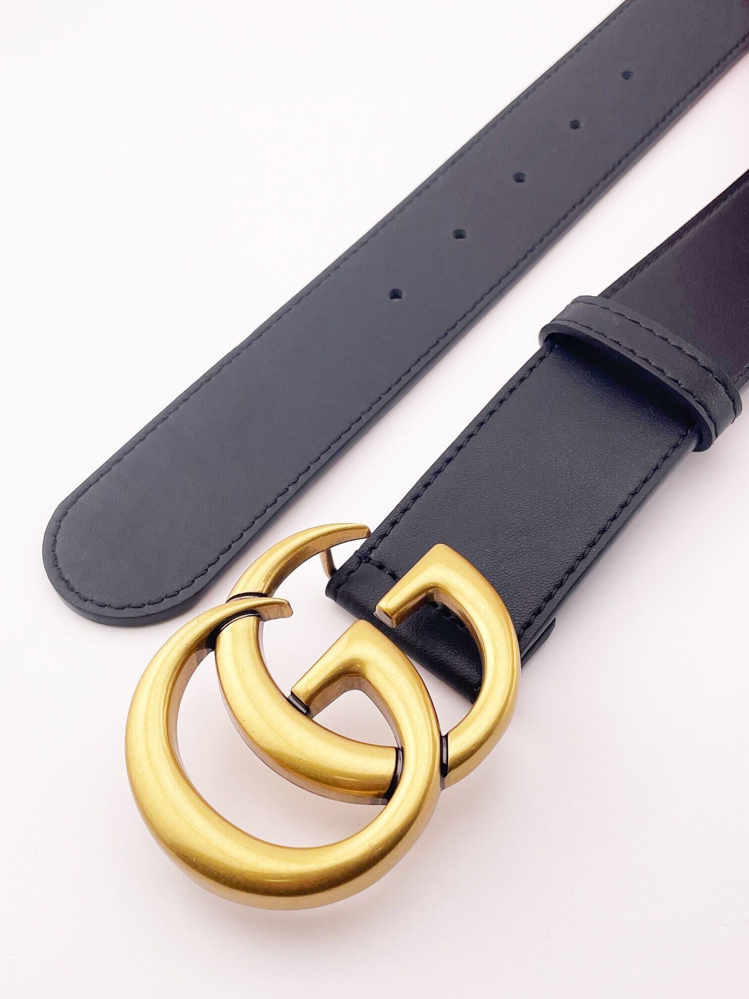 Chocolate Luxurious Louis Vuitton Genuine Leather Golden Buckles Belt For  Men