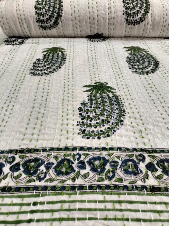 カンタキルト 刺繍ホワイトカンタ インドの手刺繍ヴィンテージカンタ