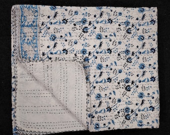 Courtepointes kantha florales bleues blanches couvre-lits faits main en coton bleu jeté main block print kantha couette queen king size couvre-lit artisanat