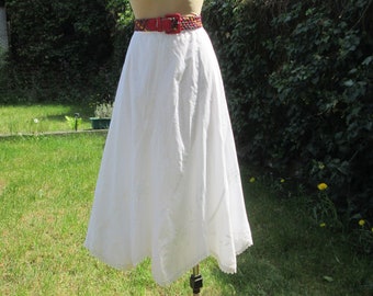 Long Cotton Skirt / White Skirt Embroidery / Summer Skirt / White Cotton Skirt / Size EUR44 / UK16 / Rare Skirt Vintage