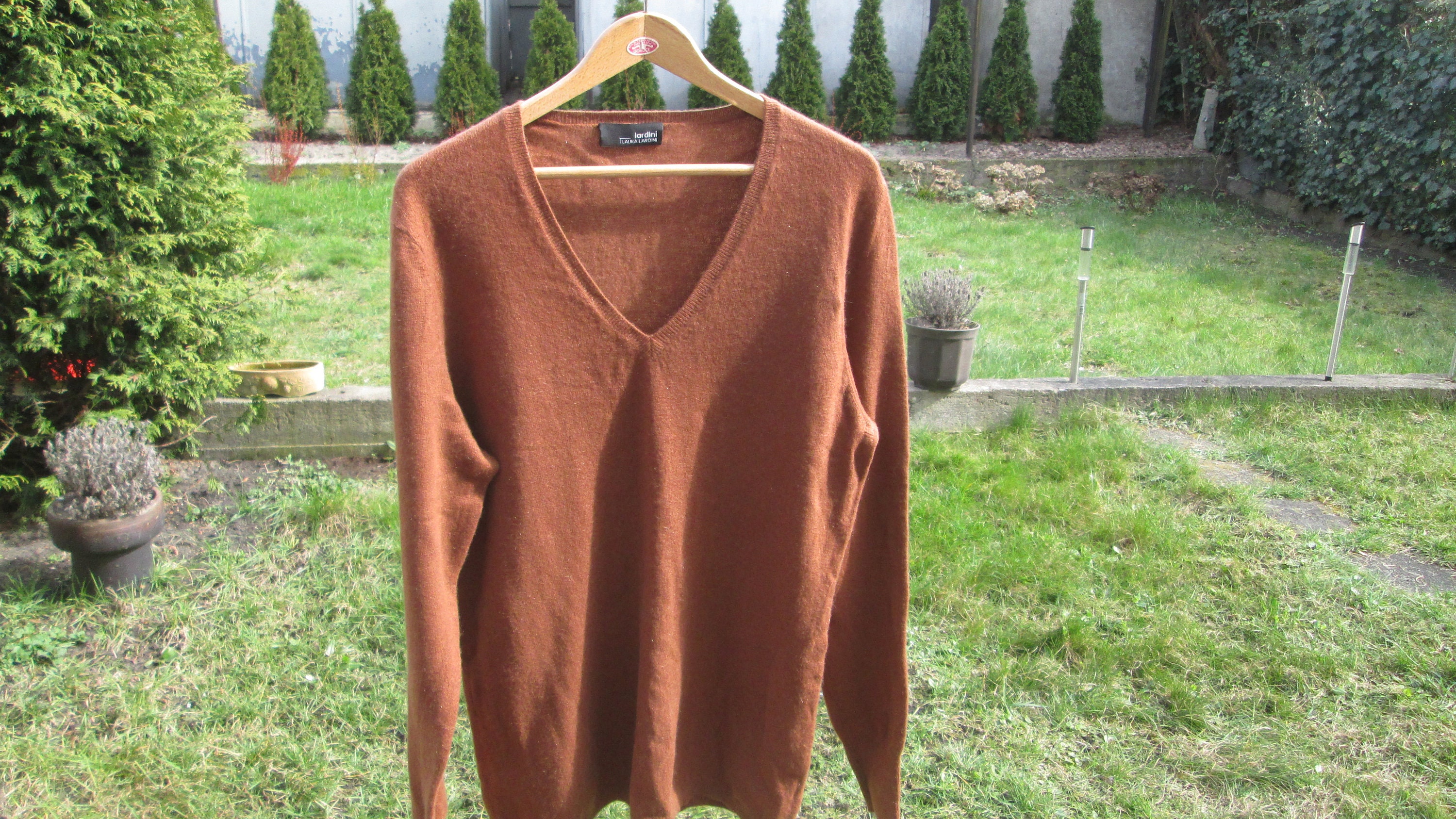 OLD FOLK HOUSE V-neck Sweater DARK BROWN OLD FOLK HOUSE V-neck