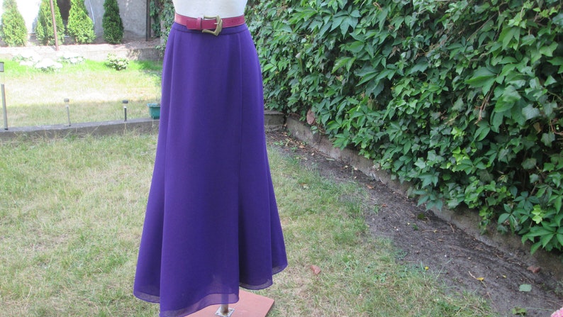 Jolie jupe longue / Jupe longue violette / Jupe longue violette / Taille 40 EUR / 42 / UK12 / 14 image 1