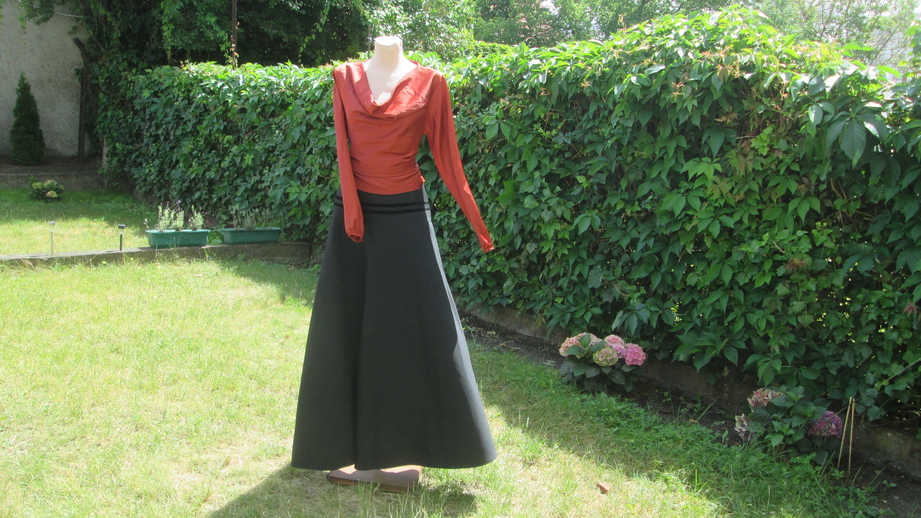 100% Wool Knitted A-Line Skirt