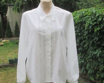 Rare Womens Blouse Vintage: White, with Embroidered Collar, Secretary, Office, SizeEUR42/US14