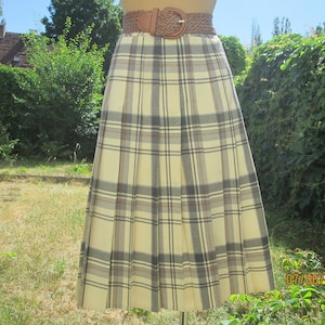 Rare Wool Skirt / Pleated Wool Skirt / Skirt Vintage / Woolen Skirt / Wool Skirt / Tartan / Plaid Skirt / Size EUR40 / UK12