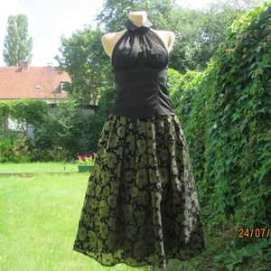 Vintage Floral Full Skirt: Olive & Black Velour, Pockets (EUR42/UK14)