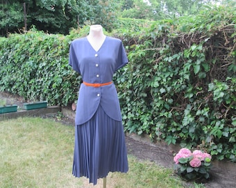 Two Piece Skirt Suit / Rare Skirt Suit / Skirt Suit Violet / 2 Piece Skirt Suit / Size EUR44 / UK16 / Rare Skirt Suit Vintage