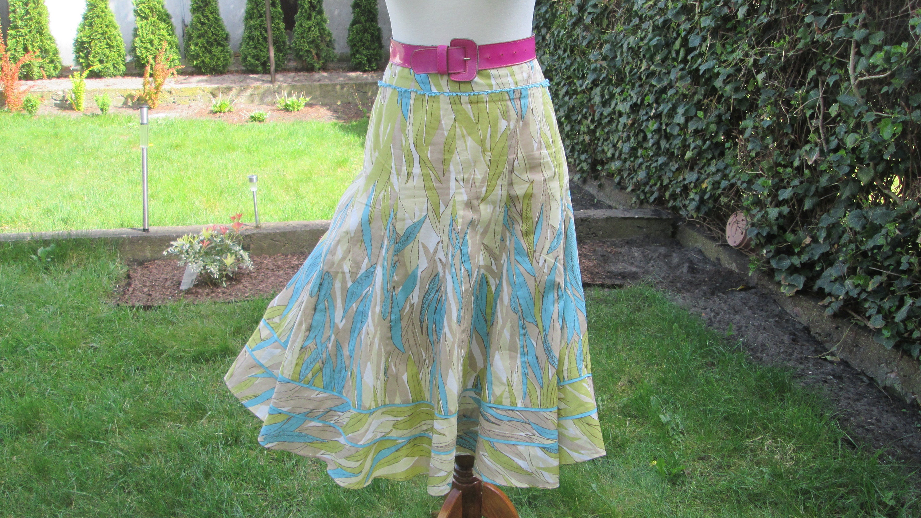 by LAURA ASHLEY Skirt / Designer Cotton Skirt /  Flared Cotton Skirt / Size UK12 / Flared Cotton Skirt / Size UK14