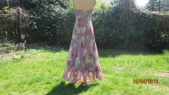 ローラ アシュレイの希少なシルクドレス（ヴィンテージ）：花柄