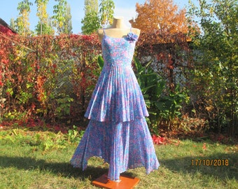Pleated Circle Dress / Designer Dress / From Lucie Linden Dress / Floor Length / Retro / Vintage /Maxi / Dress Floral / Size EUR38 / UK10
