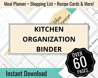 Puede incluir: Una carpeta de organización de cocina imprimible con más de 60 páginas. La carpeta incluye planificación de comidas, listas de compras, tarjetas de recetas y más. El texto "Kitchen Organization Binder" está en un cuadro negro sobre un fondo beige. El texto "Instant Download" está en un cuadro turquesa.