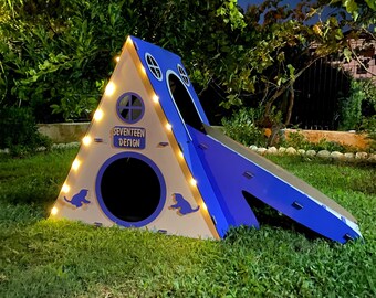Modern Two-Story Cat House: Bungalow Style, Indoor Cat Castle