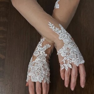 Wedding lace sleeves , bridal sleeves , Handmade detachable sleeves, long sleeves ,tulle sleeves ,wedding separates ,off shoulder sleeves image 9