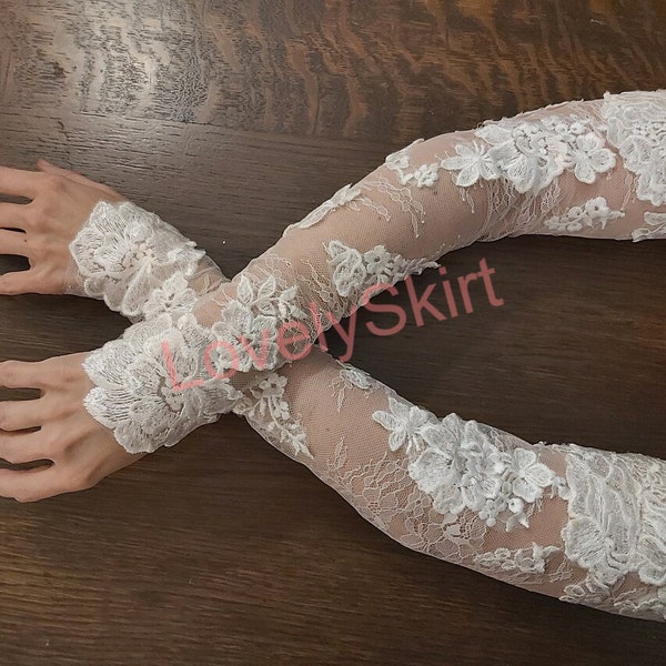 Custom Lace Wedding Gloves, French Chantilly Lace Sleeves, Fingerless Long Gloves, Fingerless Sleeves, Bridal gloves, lace bridal sleeves