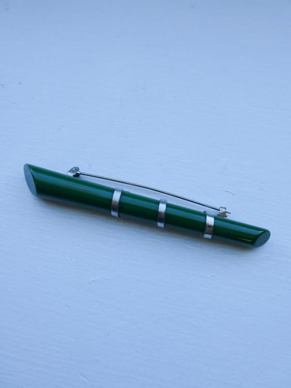 Green Bakelite Brooch - image 1