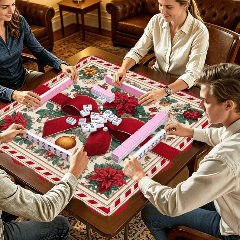 Christmas Mahjong Mat, Scalloped Mahjong Mat, Holiday Mahjong Gift, Poinsettia Mahjong Table Cover, Mahjong Accessories, 26x26 or 33x33 Bild 8