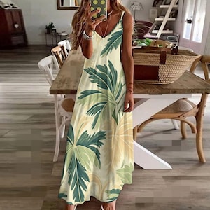 Tropical Palm Leaf Maxi Dress – Sleeveless Summer Sundress with Green Botanical Print, Flowy Vacation Beach Dress, Boho Resort Wear