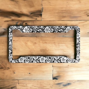 Black and White Flowers on License Plate Frame, Floral Design License Plate Frame, Metal License Plate Frame,, Mother's Day Gift