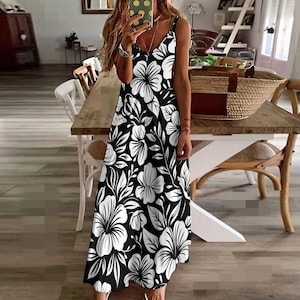 princess polly baby blue dress Off White and Black Floral Print Maxi Dress