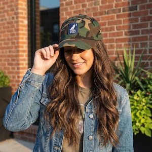 Gorra con parche bordado de Lone Wolf: gorra minimalista unisex, ajustable, varios colores