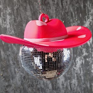 Fun Express Bulk Kids' Cowboy Hats With Star – Fun Western Party Decor & Dress-Up Accessories – Kids Events Birthday Themed Celebrations Playtime & Group Activities – Assorted Colors – 48
