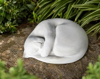 Sleeping Cat Memorial Statue, Concrete Garden Ornament Gift