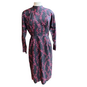 cigarette print dress 5839 DESIGNERS FAVORITE Vintage Print Ad Virginia Slims