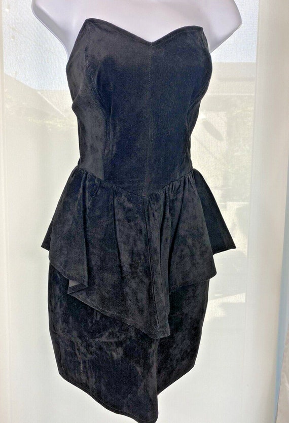 Vintage 1980s Black Suede Sleeveless Party Dress B