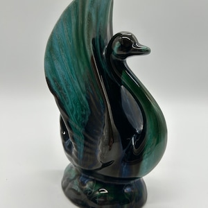 Vintage MCM Blue Mountain Pottery Swan Vase: Turquoise Drip Glaze BMP Canada