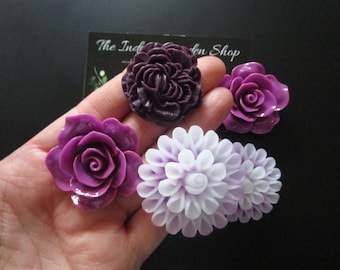 Flower Magnets, 6 Large Flower Magnets, Plum and Lilac, Fridge Magnet, Office Supplies, Cubicle Decor, Locker Magnets