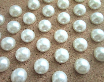 Pearl Pushpins, 20 Pretty Thumbtacks, Ivory Pearl Push Pin, Pretty Cubicle Decor, Office Supplies, Wedding Decor