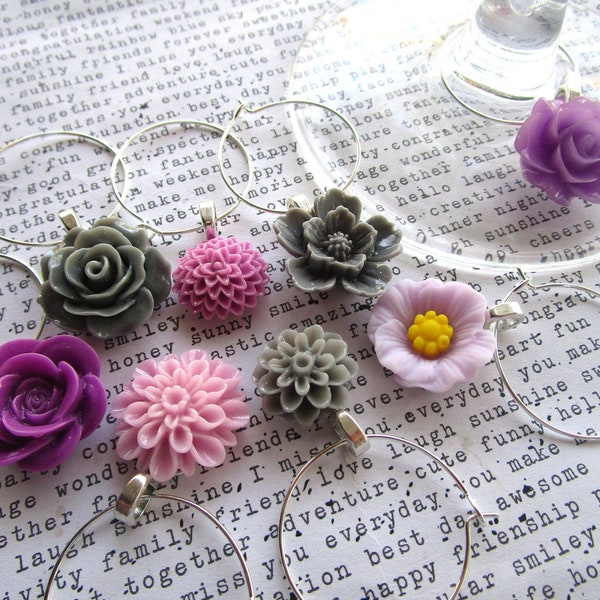 Gray and Purple Wine Charms, Set of 8, Drink Marker, Wedding Favors, Hostess Gifts, Small Gift, Cocktail Party, Bar Ware, Flowers Charms