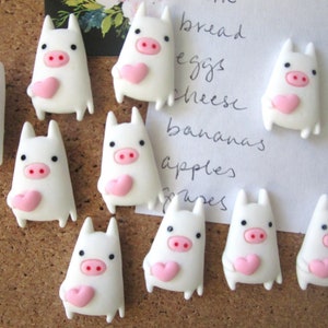 Cute Pig Pushpins, 10 Cute Thumbtacks, Piggy Push Pins, Office Supply, Cubicle Decor, Dorm Room Decor, Quirky Gift