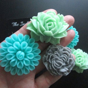 Flower Magnets, 6 Large Refrigerator Magnets, Aqua, Mint Green, Gray, Fridge Magnet, Cubicle Decor, Office Decor