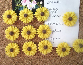 Yellow Daisy Push Pins, 12 Flower Thumbtacks, Cubicle Decor, Office Decor, Dorm Room Decor, Sunflower Decor, Daisy Decor