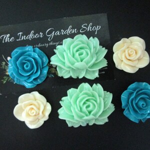 Flower Magnets, 6 Magnets in Peacock Blue, Mint Green and Cream, Fridge Magnet, Desk Decor, Cubicle Decor, Office Supplies