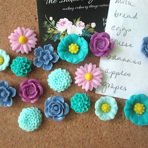 Pretty Thumbtacks, Flower Pushpins, 16 Colorful Tacks, Office Decor, Cubicle Decor, Office Supplies, Bulletin Board Thumbtacks