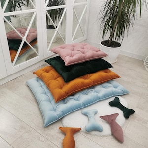 Modern Dog bed for large and small dogs and cats, Dog mom gift, Dog mats, Cat furniture, Cozy cat bed,Pet placemat, Cozy dog mat,puppy bed